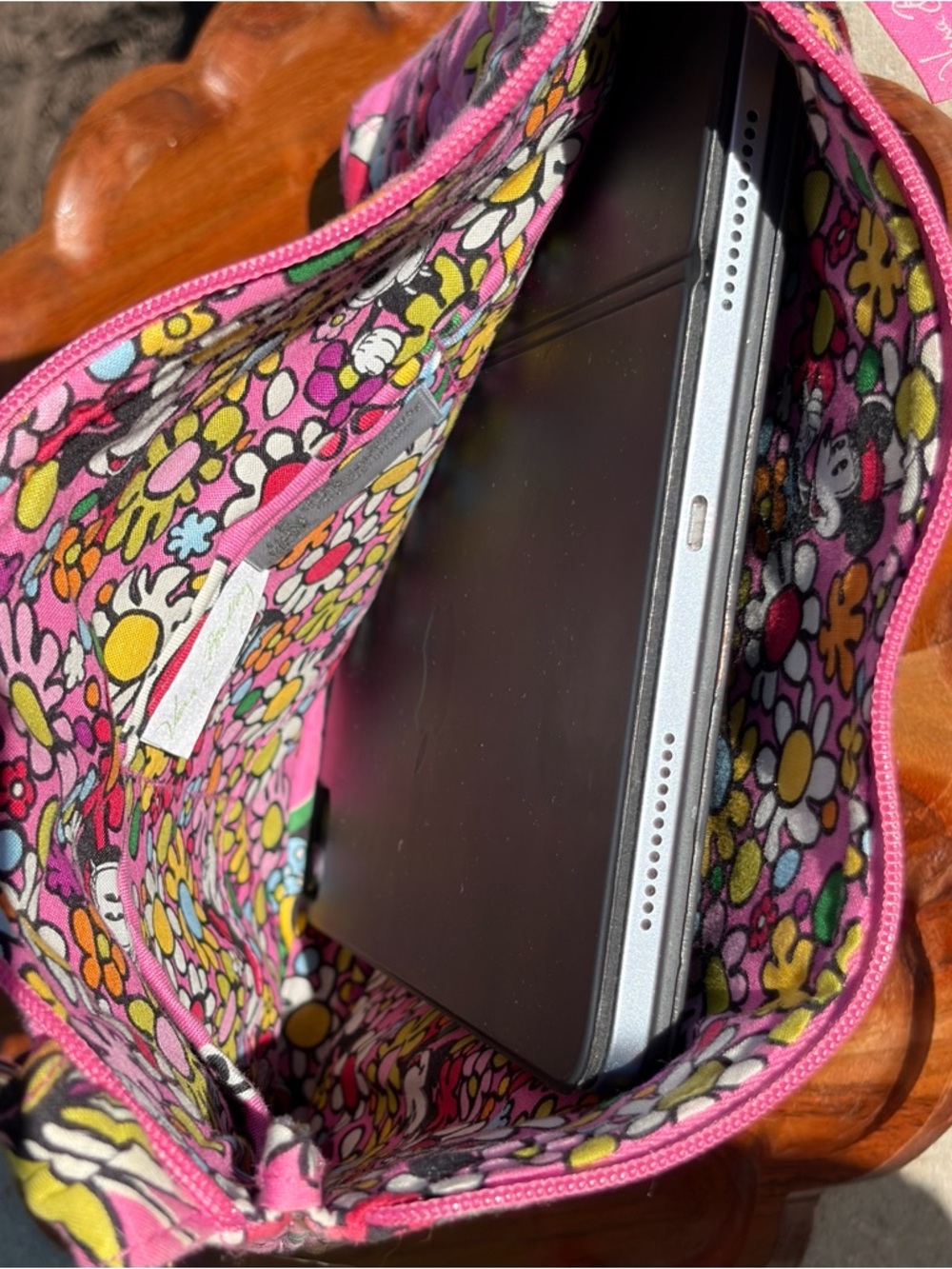 Disney Parks Vera Bradley Hipster Crossbody “Just Mousing Around” Like New - Picture 9 of 17